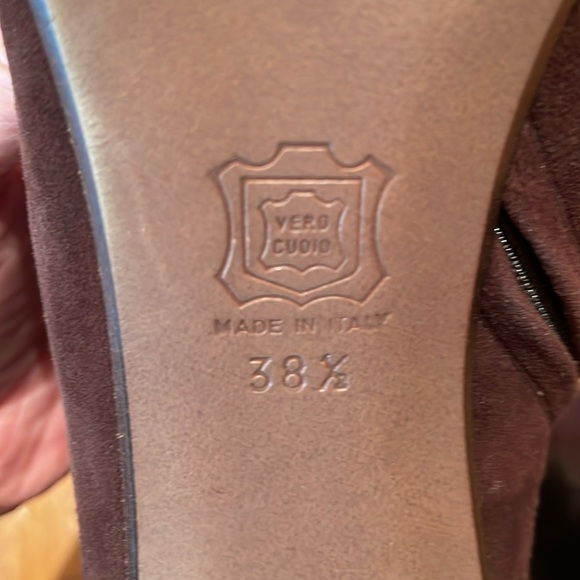 Valentino Couture Brown Suede Faux-Fur Trimmed Boots, Size 38.5 - Picture 5 of 15